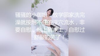 淫荡美臀女邻居的女仆诱惑（完整版看简界）