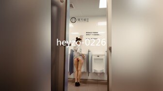 有幸见证母狗诞生！和兄弟一起操他女友！【完整版47分钟已上传下面】