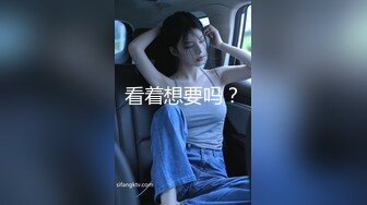 [MP4/ 885M]&nbsp;&nbsp;双飞群P名场面，重金约两个外围美女 ，配合默契风骚淫荡浪叫声震天，两个人轮流狂干，场面淫乱不堪