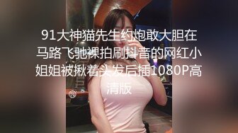 眼睛骚女的卖力口活，展现了自己的真实技术