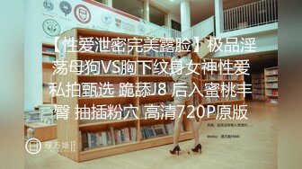 2024新流出黑客破解家庭网络摄像头偷拍性欲很强的夫妻日常激情性生活这妈也是的儿子都十多岁了还裸体对他